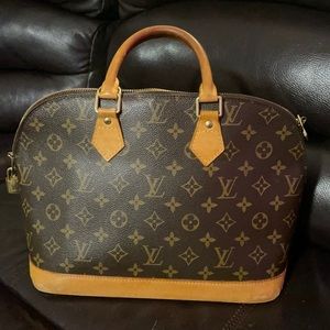 Louis Vuitton Handbag